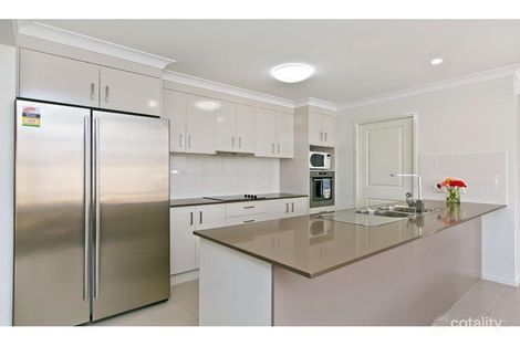 18 Bell View St, Victoria Point, QLD 4165