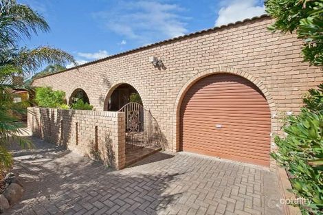 5 Warren Rd, Para Hills West, SA 5096