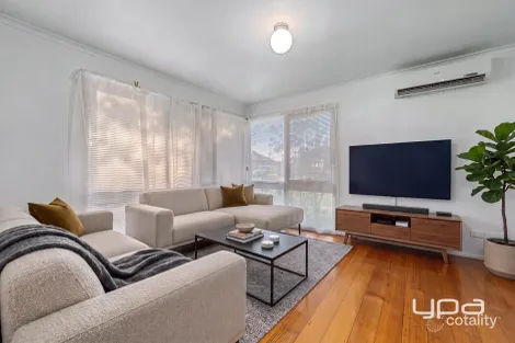 Property photo of 49 Falcon Drive Melton VIC 3337