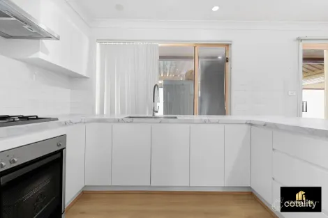 Property photo of 32 Bugong Street Prestons NSW 2170