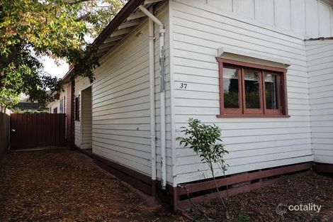 Property photo of 37 Edgevale Road Kew VIC 3101