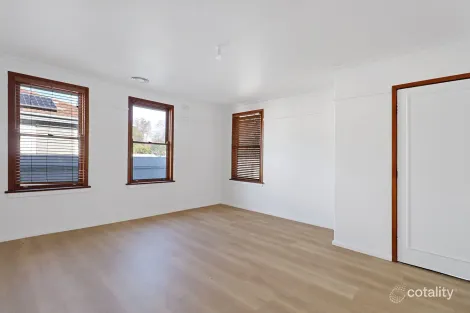 Property photo of 3 Robertson Crescent Deniliquin NSW 2710
