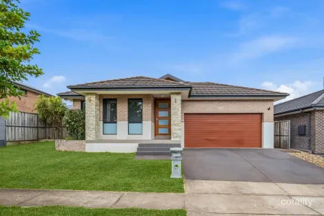 13 Highdale Tce, Glenmore Park, NSW 2745