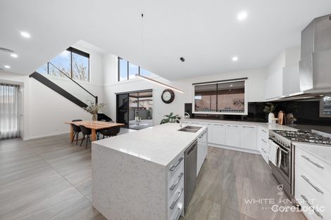 Property photo of 1 Eclipse Avenue Fraser Rise VIC 3336
