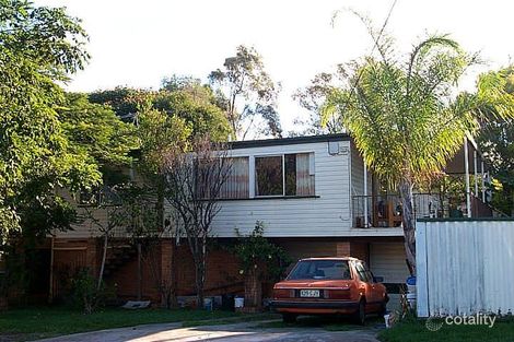 2 Pownall Cres, Margate, QLD 4019