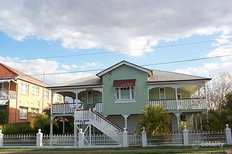 136 Waterworks Rd, Ashgrove, QLD 4060