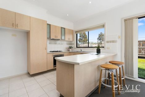 Property photo of 107 Jade Way Hillside VIC 3037