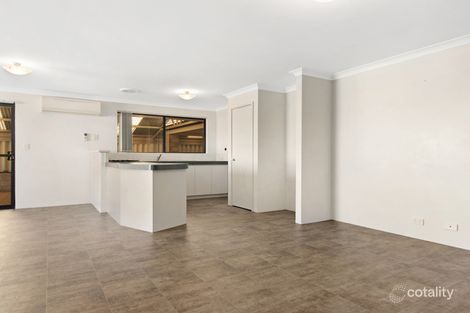 Property photo of 14 Wittecarra Crescent Port Kennedy WA 6172