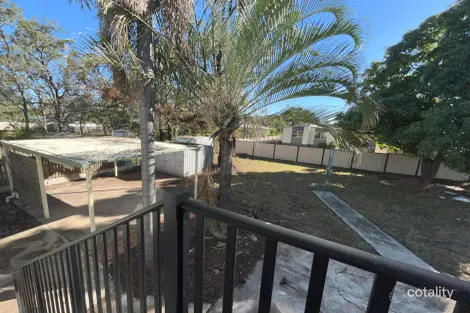 Property photo of 12 Beresford Crescent Dysart QLD 4745