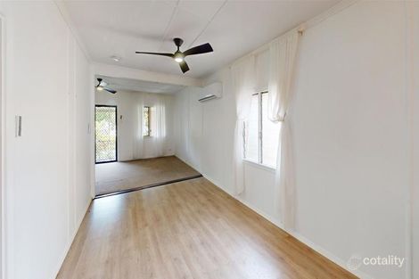 Property photo of 104 Cypress Terrace Palm Beach QLD 4221