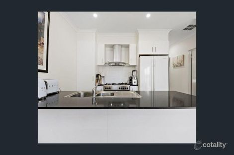 Property photo of 21 Newson Street Keysborough VIC 3173