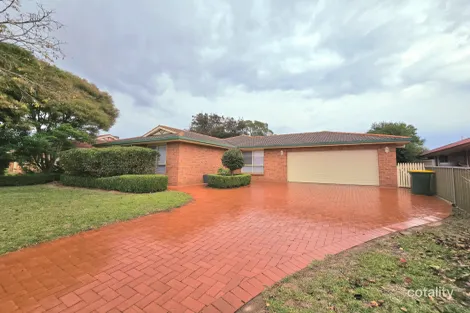 Property photo of 9 Wren Place Dubbo NSW 2830