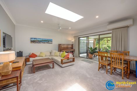Property photo of 3/16-18 Balemo Drive Ocean Shores NSW 2483