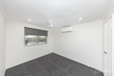 Property photo of 4 Atkinson Way Millars Well WA 6714