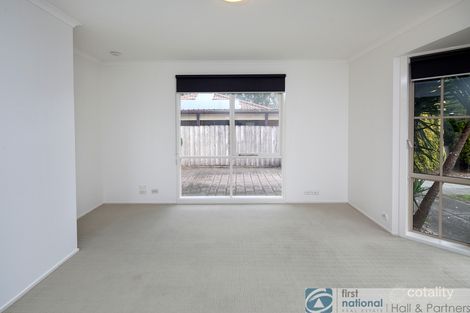 Property photo of 15 Mosig Court Hampton Park VIC 3976