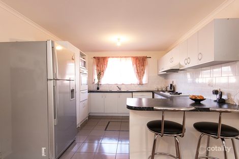 Property photo of 19 Strabane Way Hampton Park VIC 3976