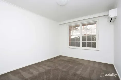 Property photo of 1/4 Ash Grove Malvern East VIC 3145