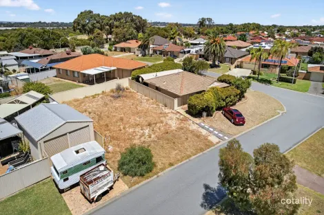 Property photo of 2 Sark Place Warnbro WA 6169