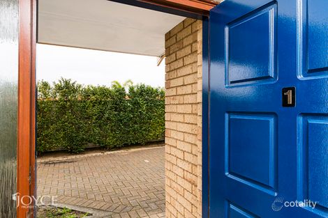 1/17 Wheatcroft St, Scarborough, WA 6019
