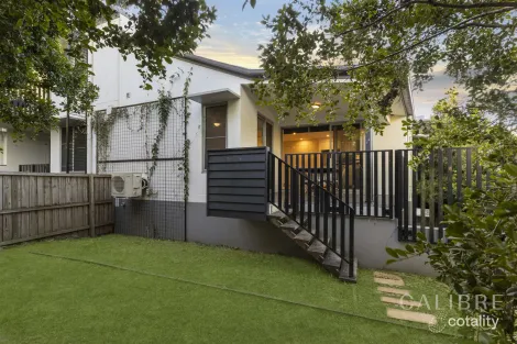 211/38 Latimer St, Holland Park, QLD 4121