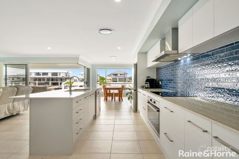 Property photo of 21 Witonga Drive Yamba NSW 2464