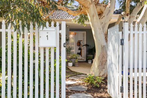 Property photo of 1 Jameson Street Mosman Park WA 6012