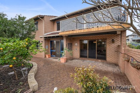 Property photo of 1/186 Labouchere Road Como WA 6152