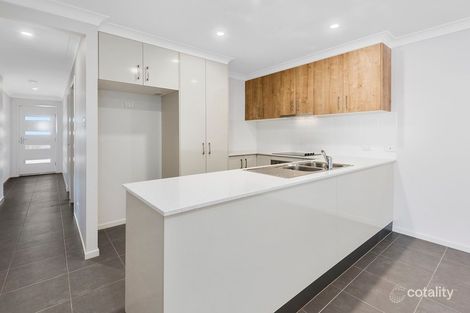 Property photo of 2/54 Sanctuary Drive Cranley QLD 4350