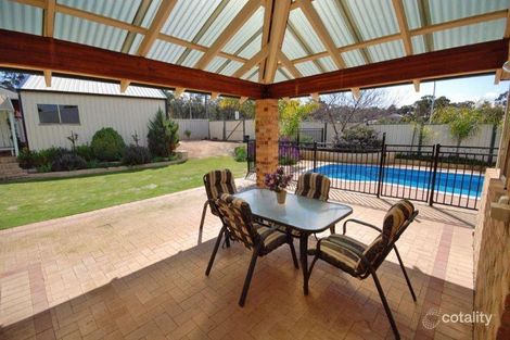 2 Parry Ct, Narrogin, WA 6312