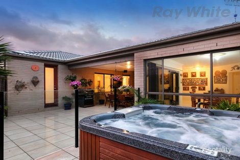 Property photo of 37 Hazeldene Way Rosebud VIC 3939
