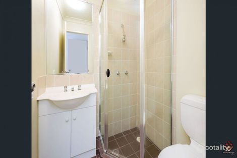 Property photo of 4 Brown Street Labrador QLD 4215