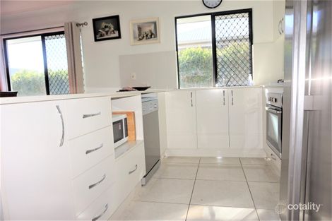 Property photo of 42 Lancaster Way Ooralea QLD 4740