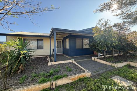 26 Wahn Ave, Waggrakine, WA 6530