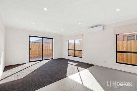 Property photo of 65 Perry Road Werribee VIC 3030