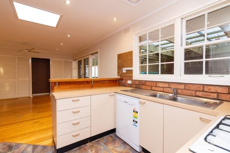 Property photo of 72 Towerhill Road Frankston VIC 3199