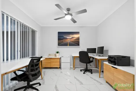 Property photo of 34 Creekview Court Lawnton QLD 4501