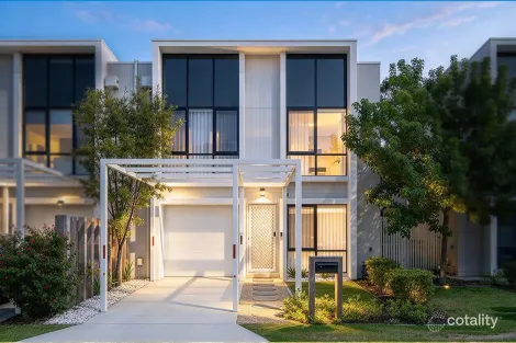 Property photo of 15 Talara Close Springvale VIC 3171