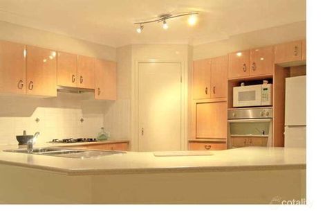 Property photo of 2 Martinique Court Parrearra QLD 4575