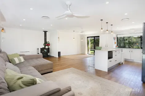 Property photo of 6 Pedder Place Coombabah QLD 4216