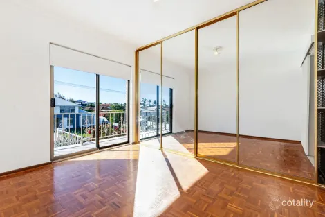 Property photo of 30 Gemmell Way Hillarys WA 6025