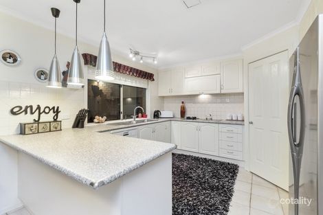 Property photo of 18 St Nicholas Court Tarneit VIC 3029