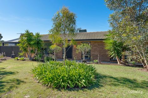 Property photo of 5 Hallett Court Happy Valley SA 5159