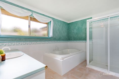 Property photo of 110 Edward Road Chirnside Park VIC 3116
