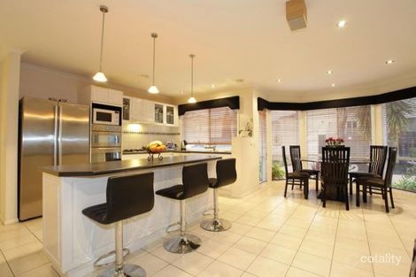 Property photo of 17 Bradman Drive Sunbury VIC 3429
