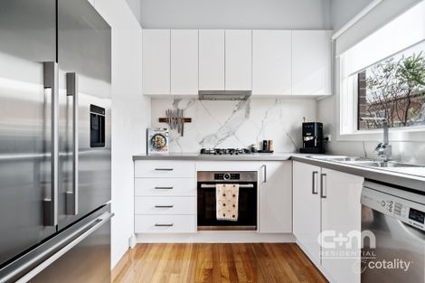 Property photo of 2/17 Apsley Street Glenroy VIC 3046