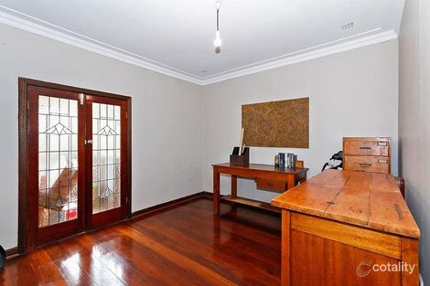 Property photo of 2 Harwood Street Hilton WA 6163