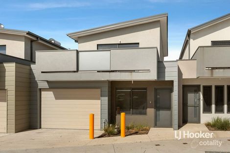 Property photo of 42/20 Hyde Park Avenue Craigieburn VIC 3064