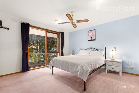 Property photo of 14 Roseman Road Chirnside Park VIC 3116