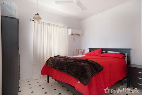 Property photo of 2 Schofield Parade Keppel Sands QLD 4702
