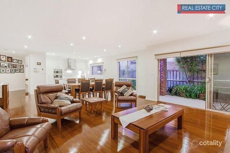 Property photo of 3 Scarborough Terrace Craigieburn VIC 3064